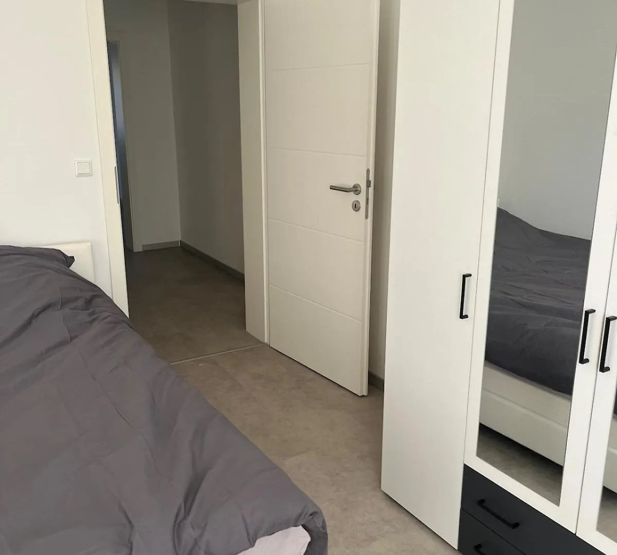 Modern Apartment In ニュルンベルク ドイツ